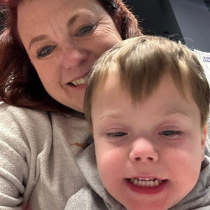 Meet your Posher, Caroline